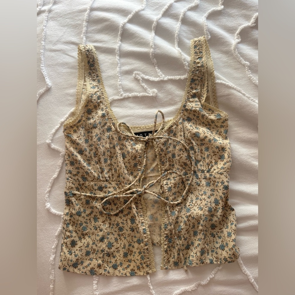 MOTEL ROCKS esau tie-front cami